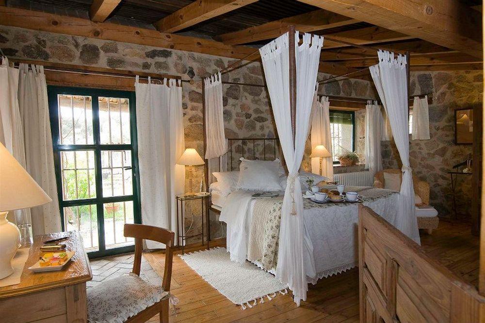 Rusticae Molino De Los Gamusinos Guest House Tolbaños Exterior foto